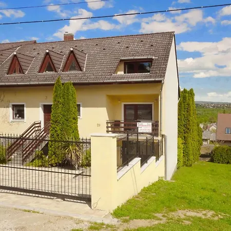 Tolena Apartament